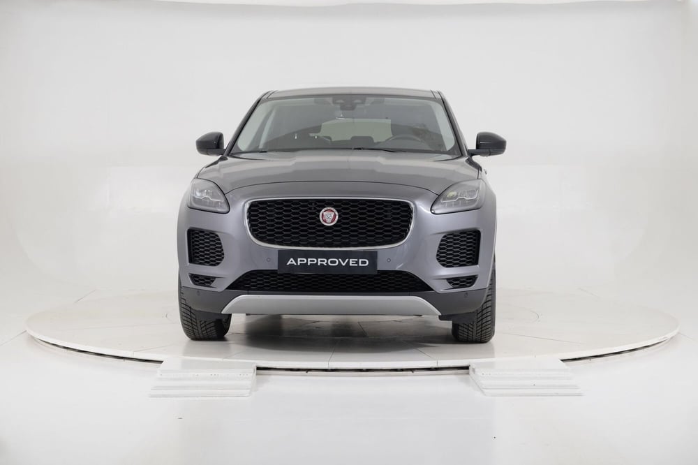 Jaguar E-Pace usata a Torino (8)