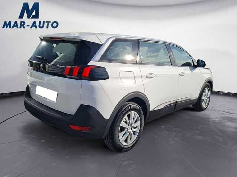 Peugeot 5008 usata a Treviso (4)