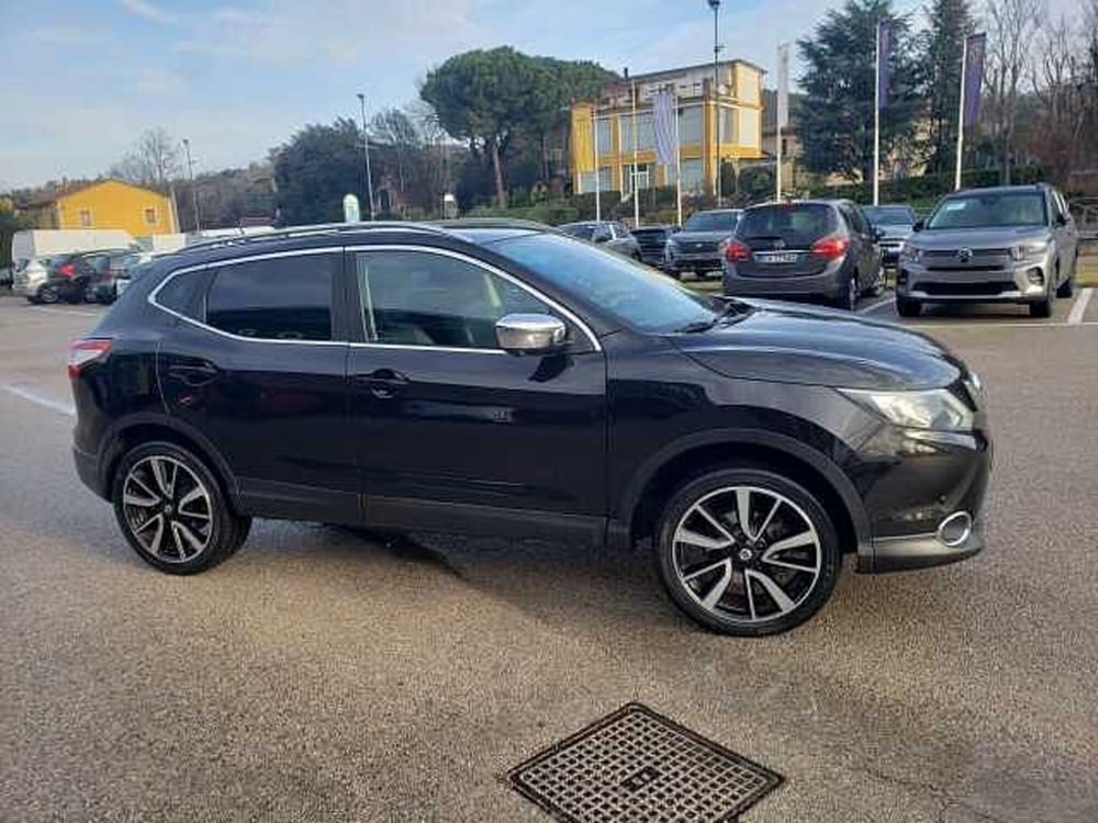 Nissan Qashqai usata a Pesaro-Urbino (3)