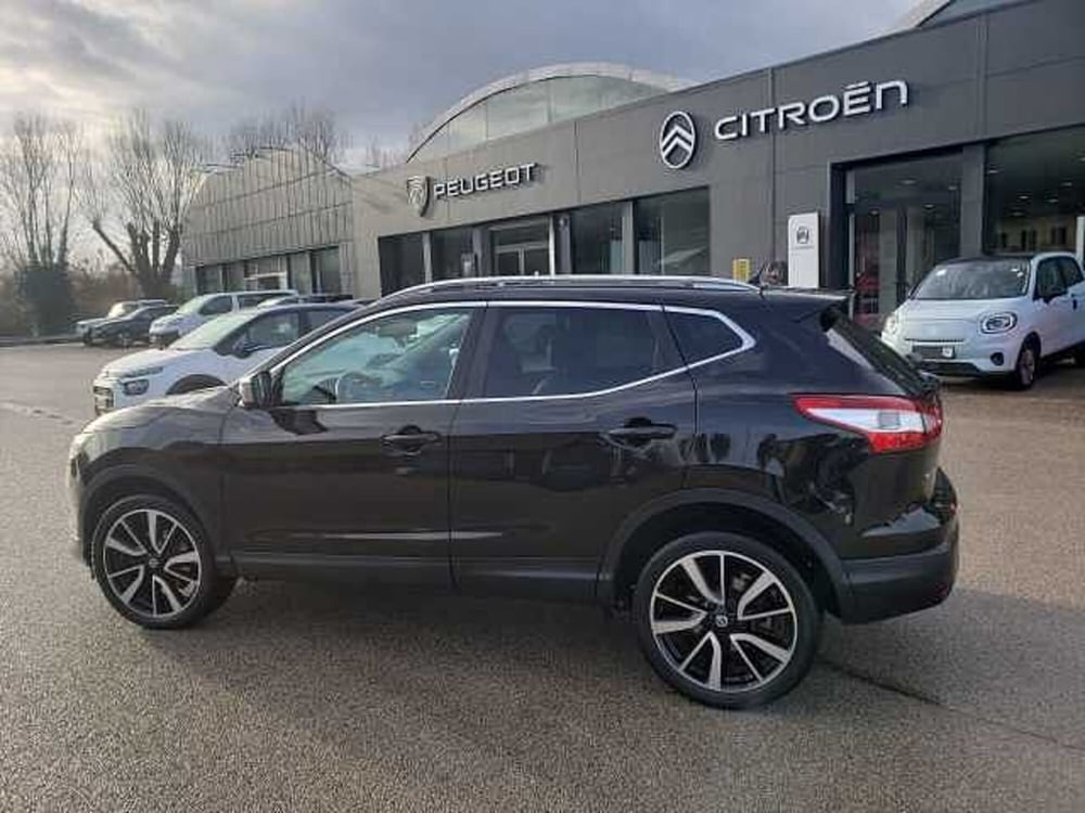 Nissan Qashqai usata a Pesaro-Urbino (6)