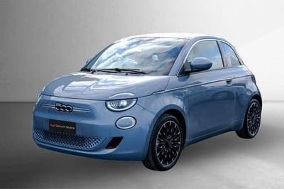 Fiat 500e La Prima Berlina 42 kWh  del 2021 usata a Pianopoli