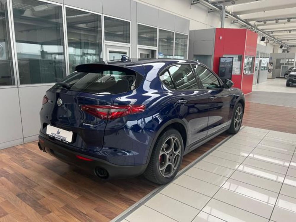 Alfa Romeo Stelvio usata a Modena (6)