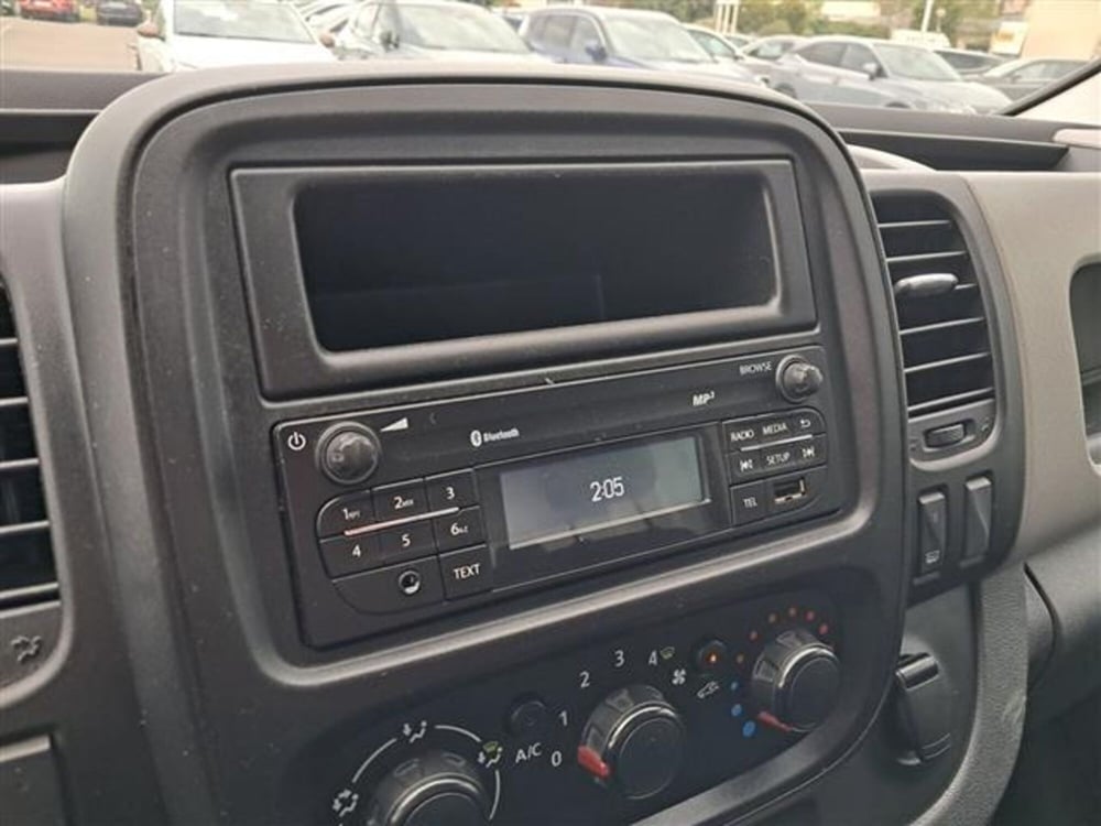 Renault Trafic Furgone usata a Asti (12)