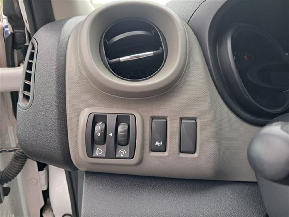 Renault Trafic Furgone usata a Asti (14)