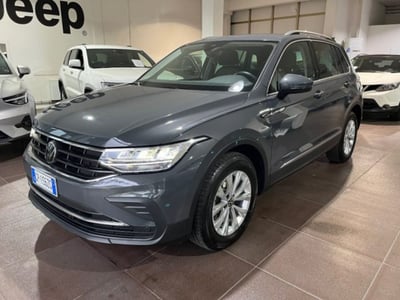 Volkswagen Tiguan 2.0 tdi R-Line 150cv dsg del 2023 usata a Sassuolo