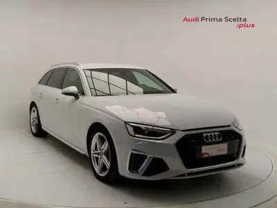 Audi A4 Avant 40 TDI quattro S tronic S line edition del 2024 usata a Pratola Serra