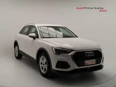 Audi Q3 35 TDI quattro S tronic Business del 2021 usata a Pratola Serra