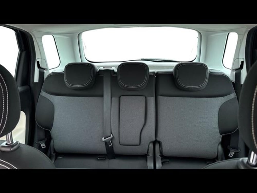 Fiat 500L Living usata a Padova (11)