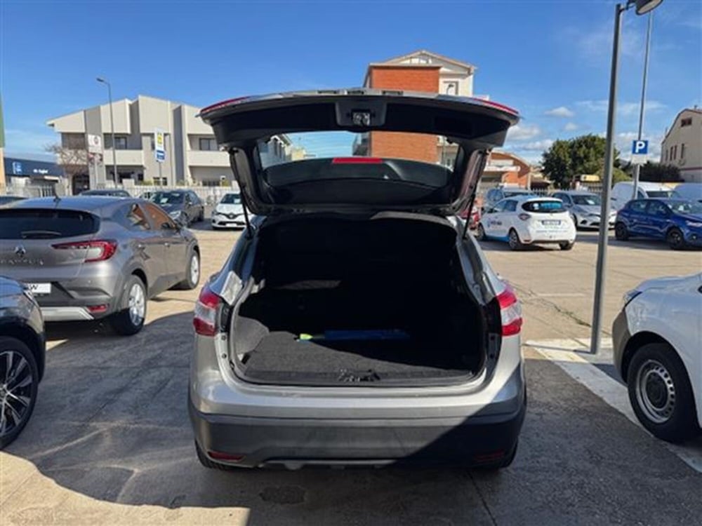 Nissan Qashqai usata a Oristano (7)