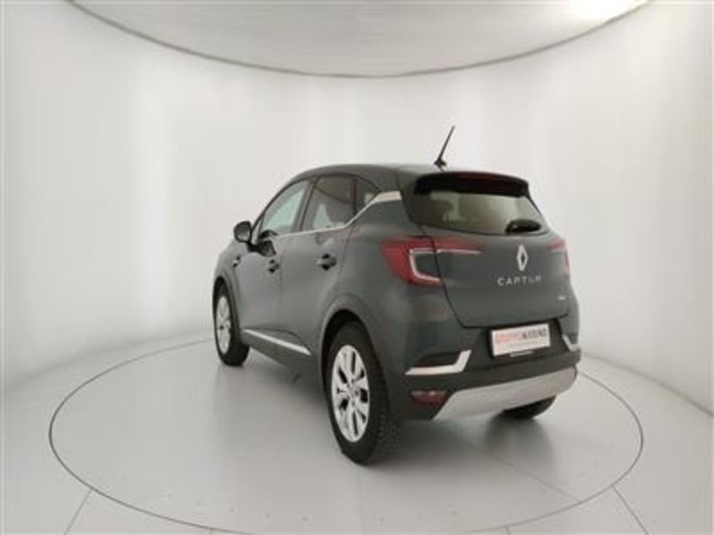 Renault Captur usata a Bari (5)