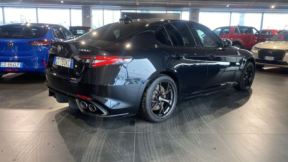 Alfa Romeo Giulia nuova a Bergamo (4)