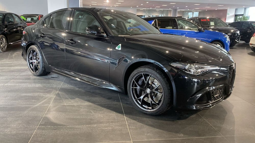 Alfa Romeo Giulia nuova a Bergamo (5)