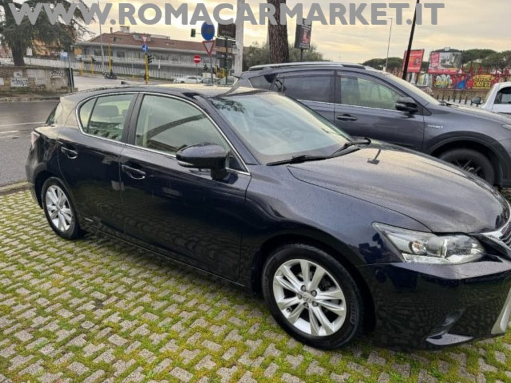 Lexus CT usata a Roma (3)