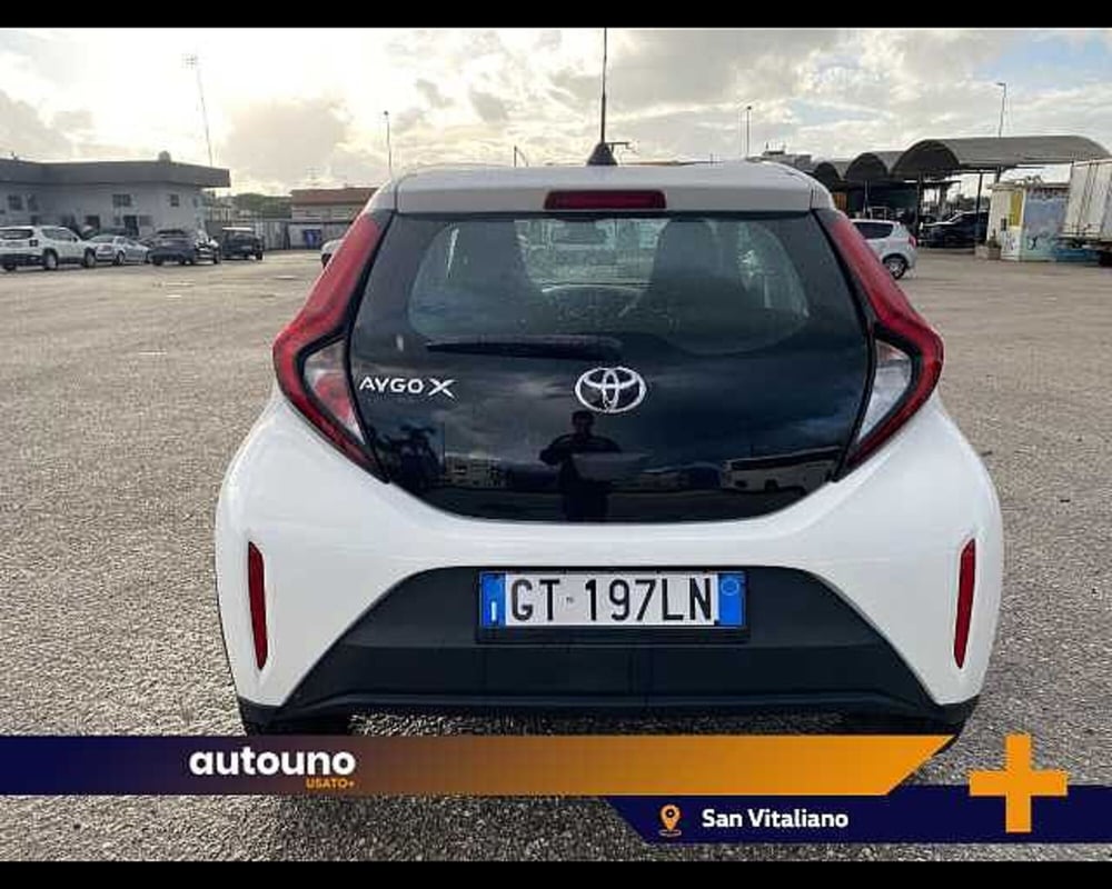 Toyota Aygo X usata a Napoli (10)