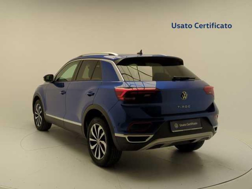 Volkswagen T-Roc nuova a Avellino (5)