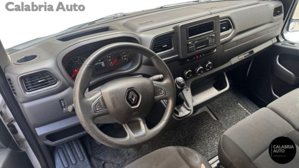 Renault Master Furgone usata a Reggio Calabria (10)