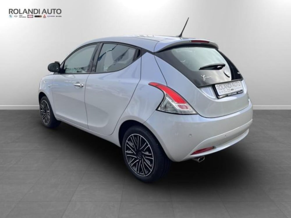 Lancia Ypsilon usata a Alessandria (7)