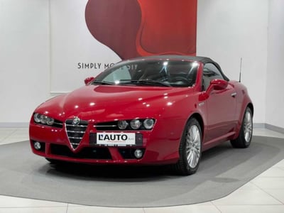 Alfa Romeo Spider 2.4 JTDm 210CV del 2008 usata a Caspoggio