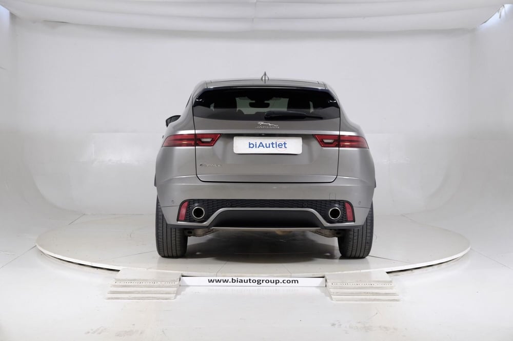 Jaguar E-Pace usata a Torino (3)