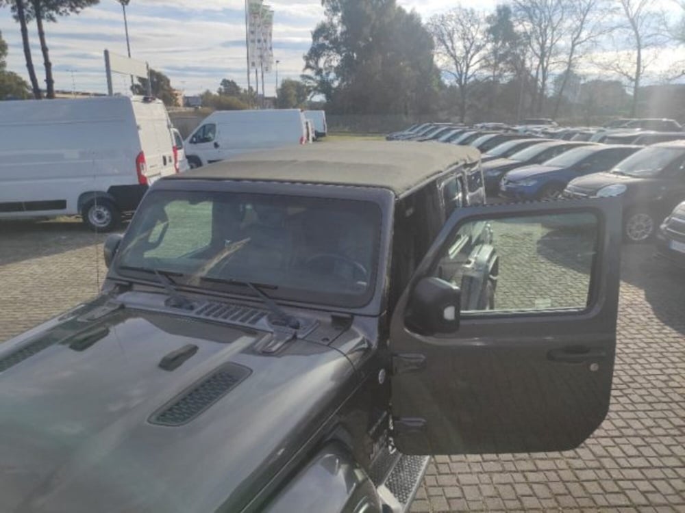 Jeep Wrangler Unlimited usata a Frosinone (8)