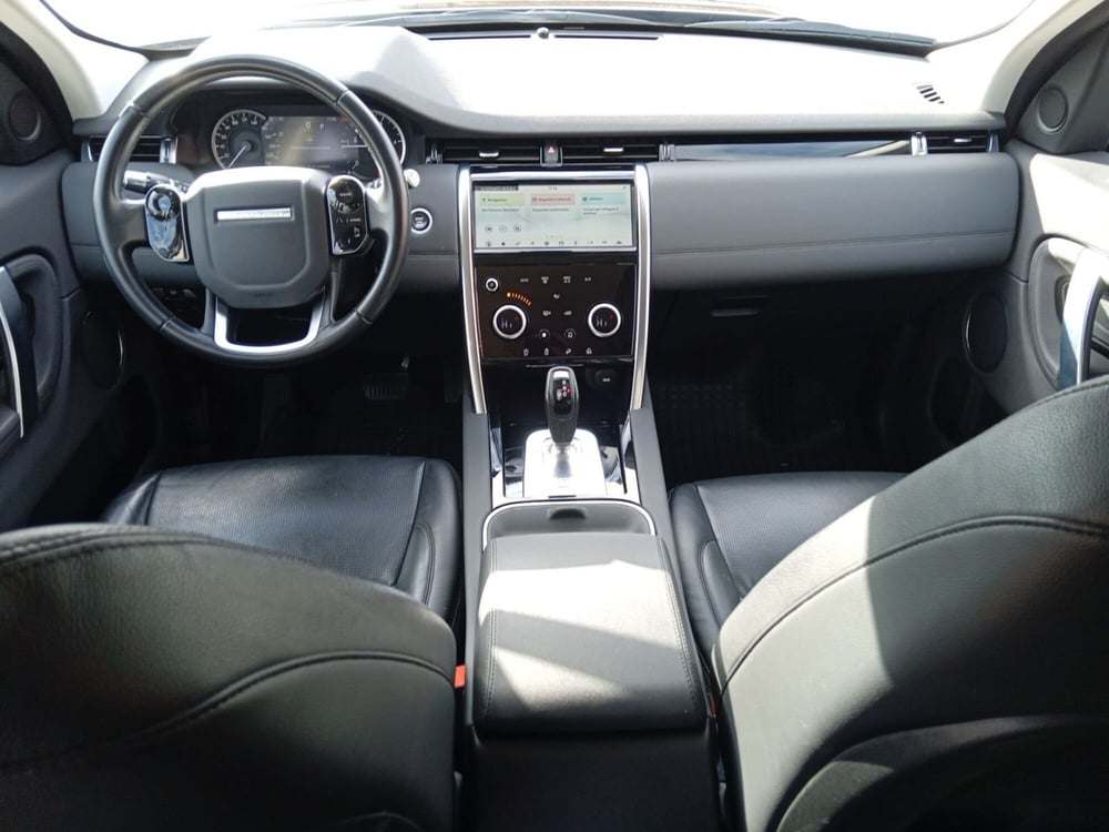 Land Rover Discovery Sport usata a Modena (10)