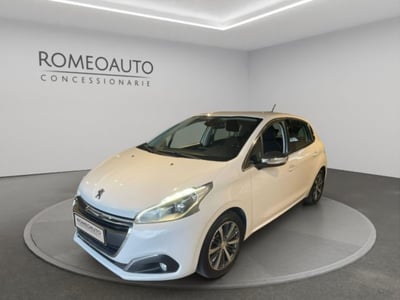 Peugeot 208 82 5 porte Touch  del 2015 usata a Gubbio