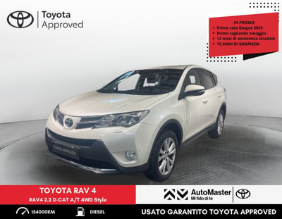 Toyota Rav4 D-CAT A/T 4WD Style del 2014 usata a Ferrara