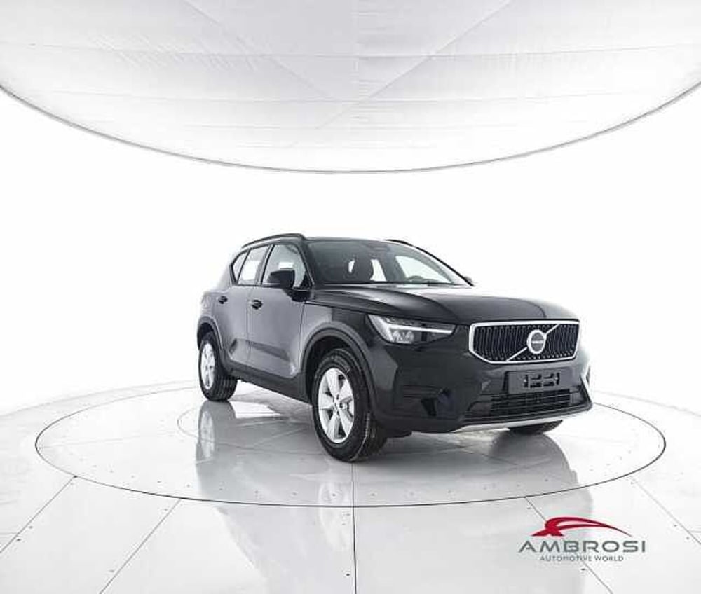 Volvo XC40 nuova a Perugia (2)