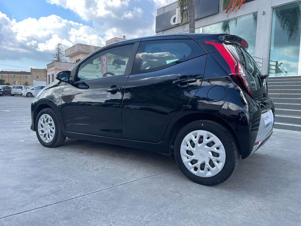 Toyota Aygo usata a Lecce (14)