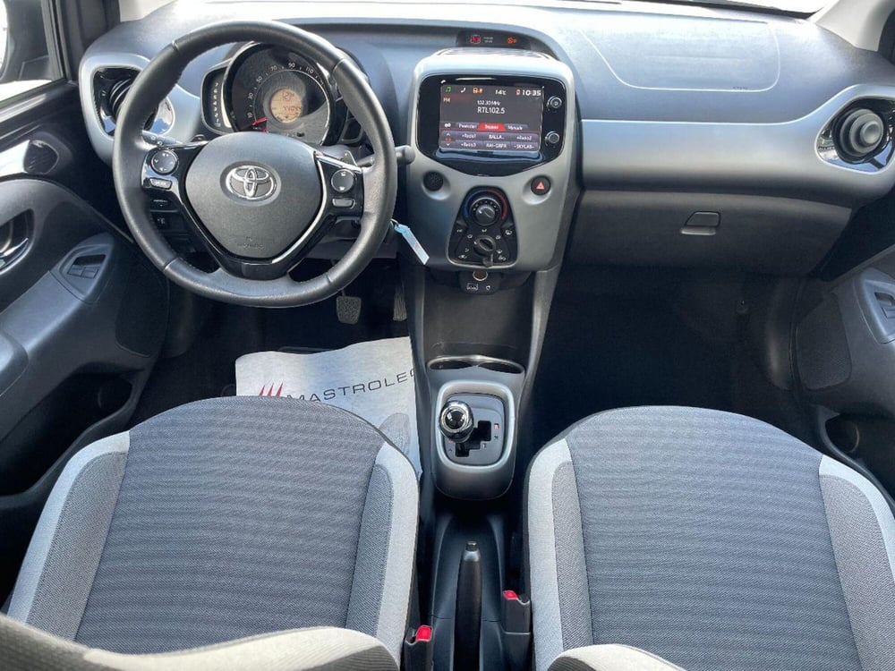 Toyota Aygo usata a Lecce (18)