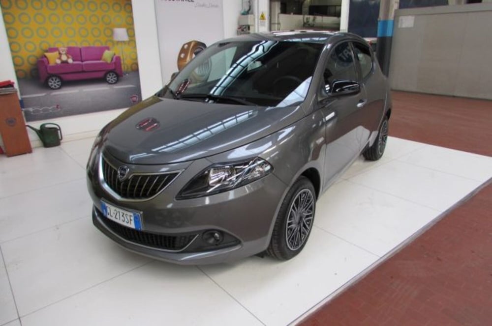 Lancia Ypsilon usata a Milano