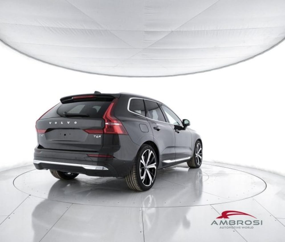 Volvo XC60 nuova a Perugia (3)