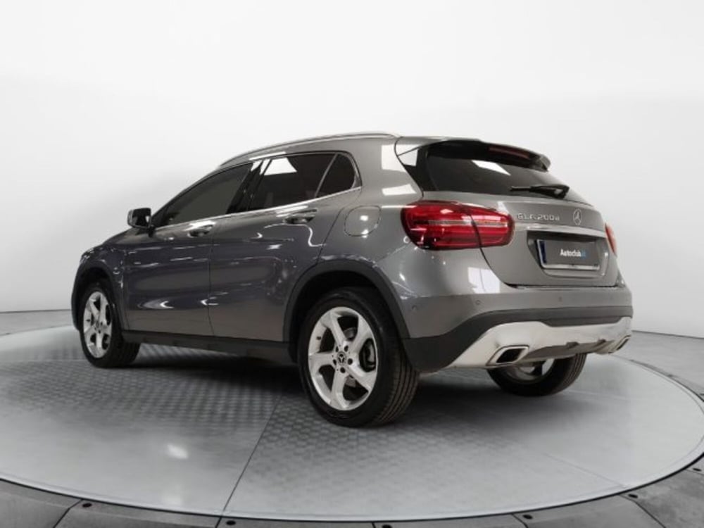 Mercedes-Benz GLA SUV usata a Modena (18)