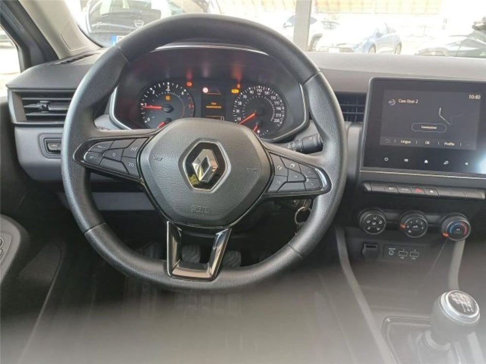 Renault Clio usata a Bari (13)