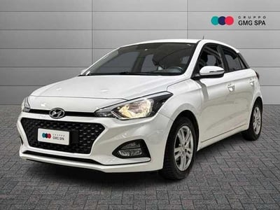 Hyundai i20 1.2 5 porte Tech del 2019 usata a Prato