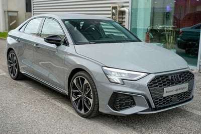 Audi A3 Sedan 35 TFSI S line edition  nuova a Rovigo