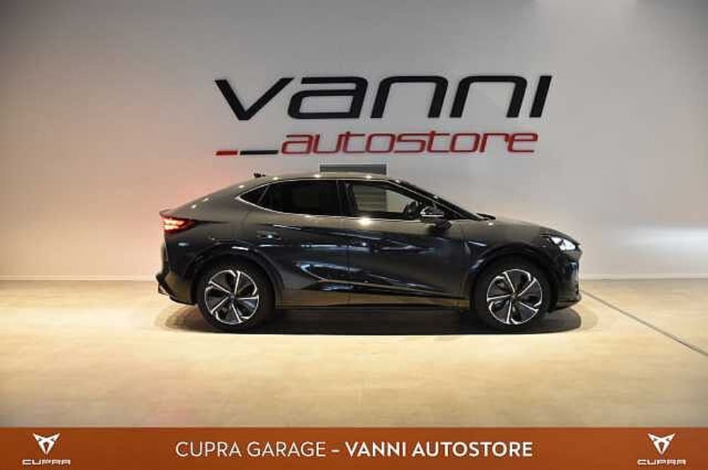 Cupra Tavascan nuova a Verona (3)