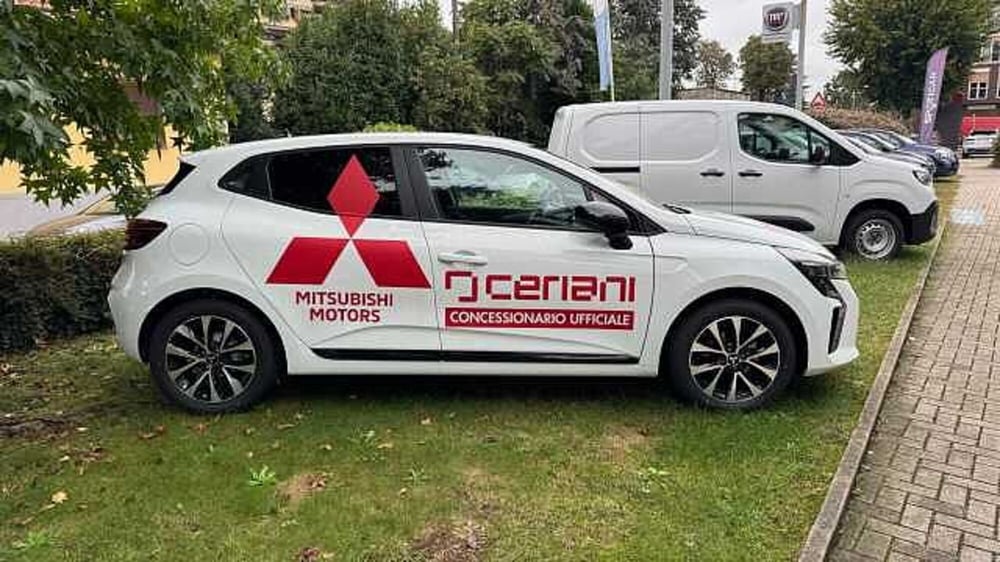 Mitsubishi Colt nuova a Milano (3)