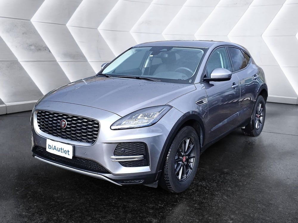 Jaguar E-Pace usata 