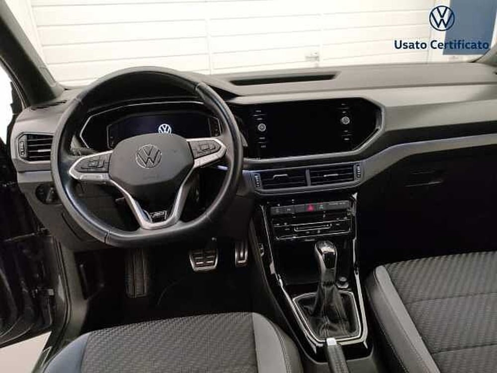 Volkswagen T-Cross usata a Varese (15)