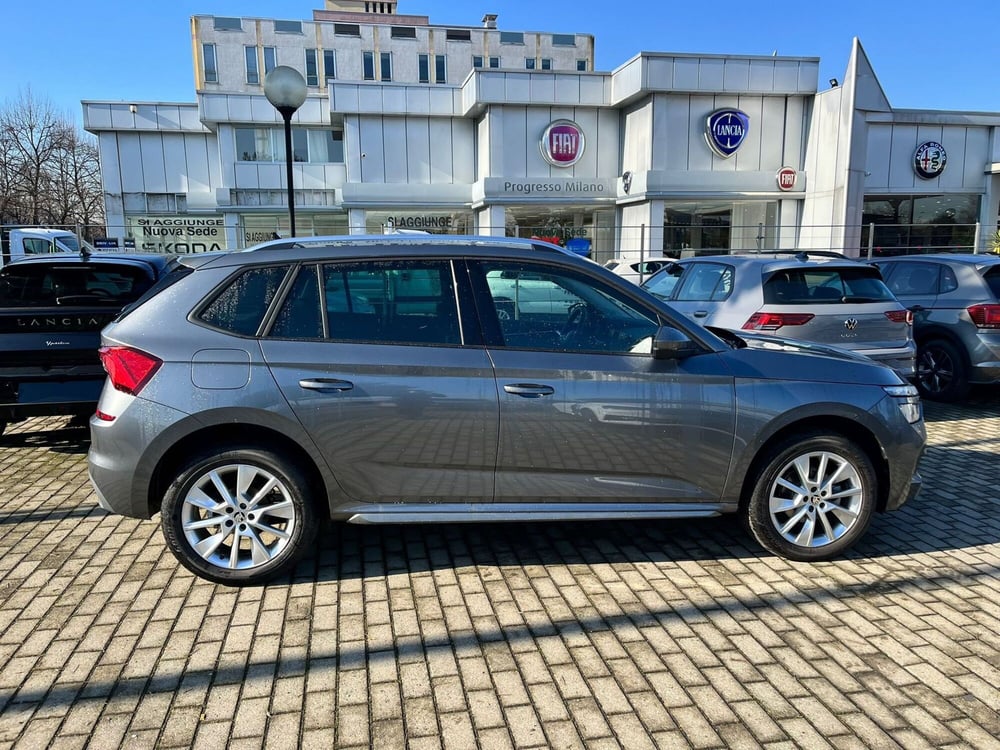 Skoda Kamiq usata a Milano (5)