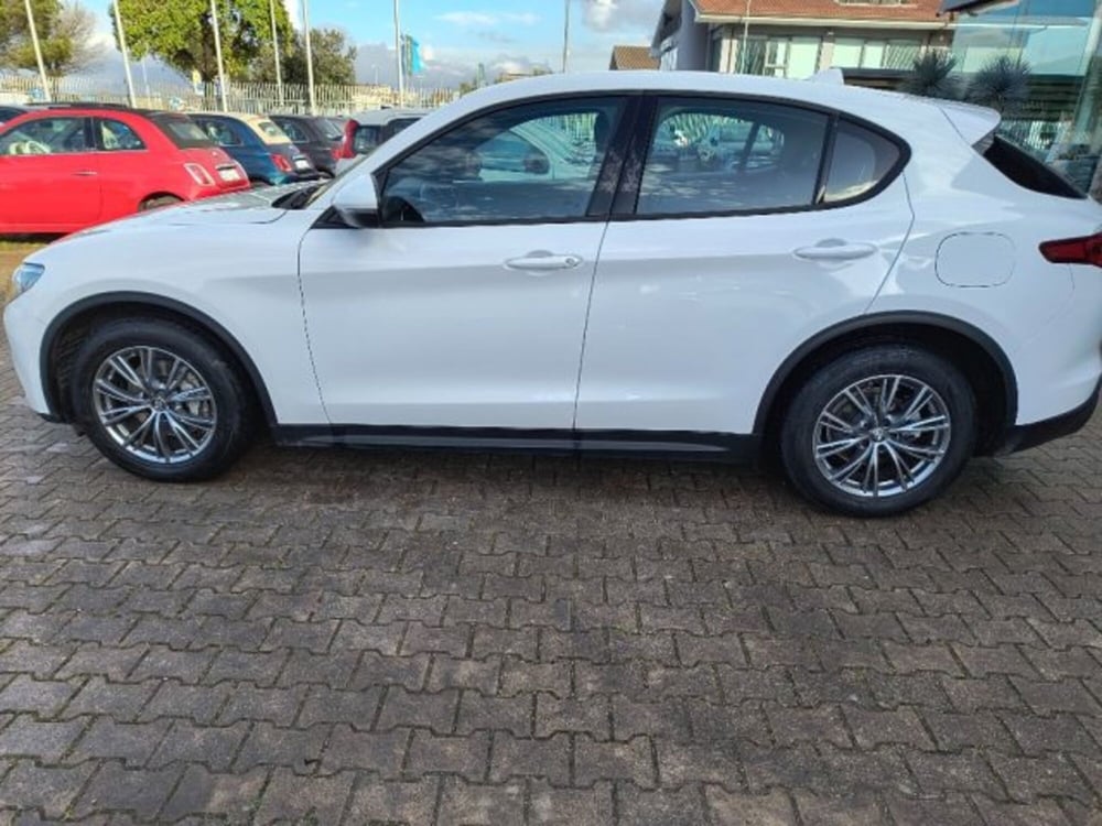 Alfa Romeo Stelvio usata a Frosinone (3)