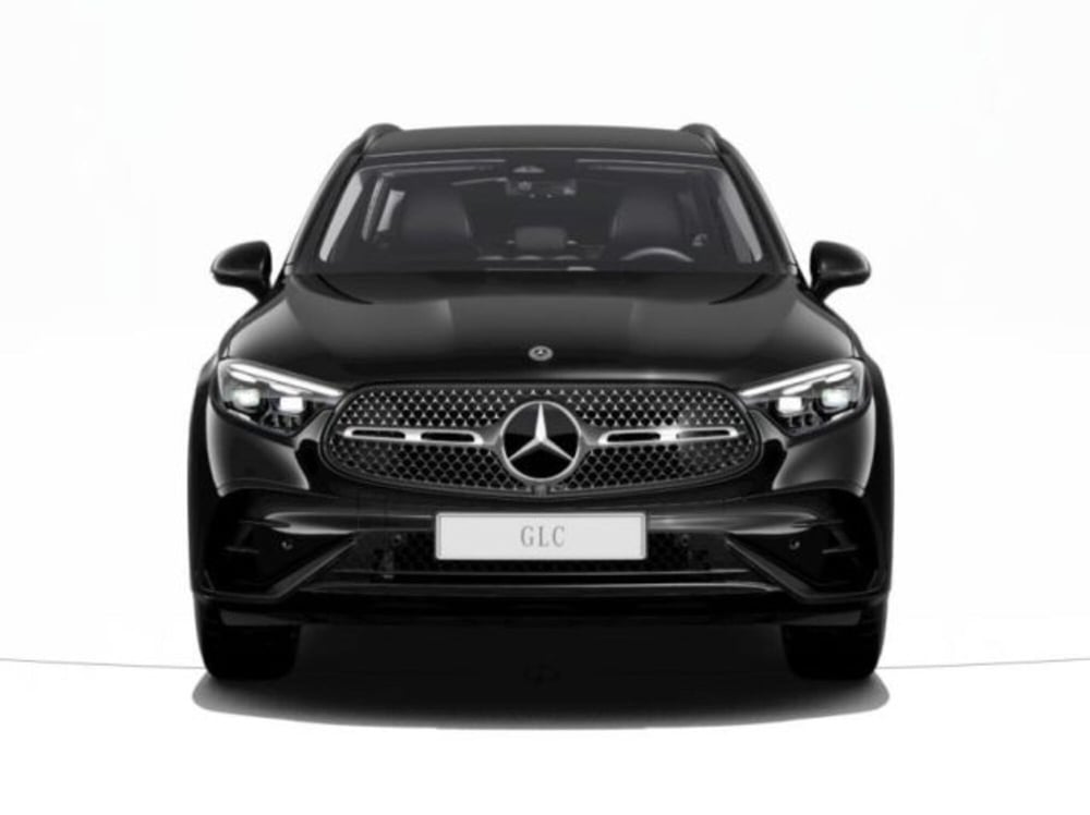 Mercedes-Benz GLC nuova a Verona (3)