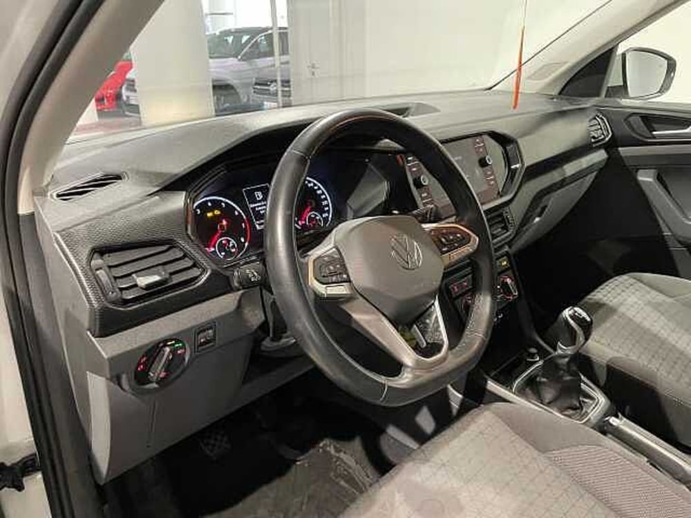 Volkswagen T-Cross usata a Genova (8)