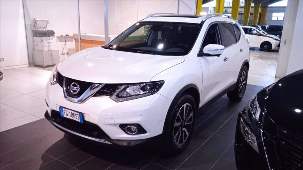 Nissan X-Trail usata a Milano (5)