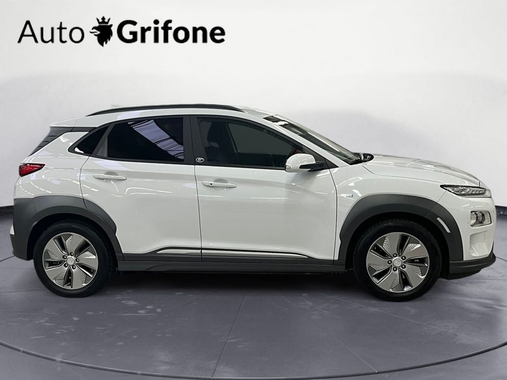 Hyundai Kona usata a Modena (6)