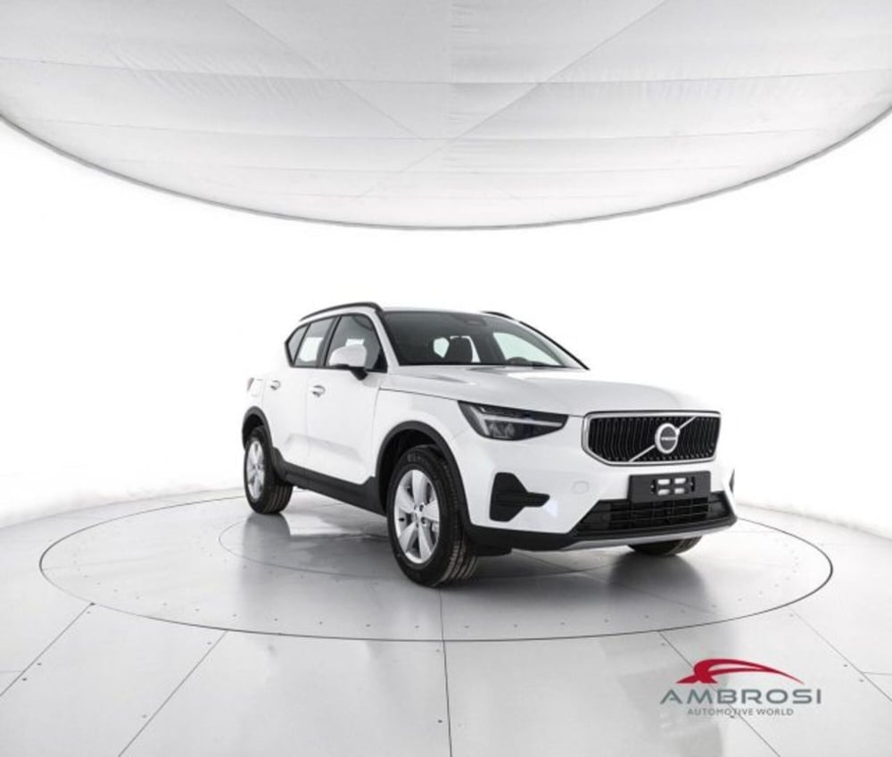 Volvo XC40 nuova a Perugia (2)