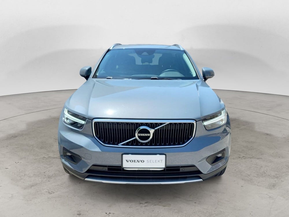 Volvo XC40 usata a Bari (3)