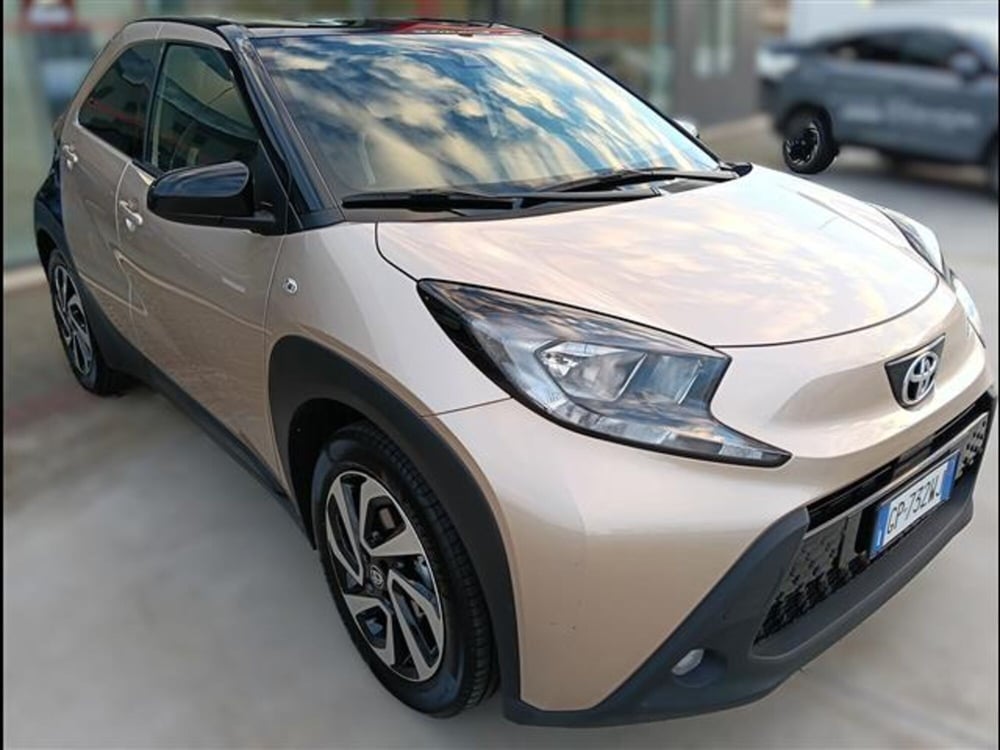 Toyota Aygo X usata a Brindisi (4)