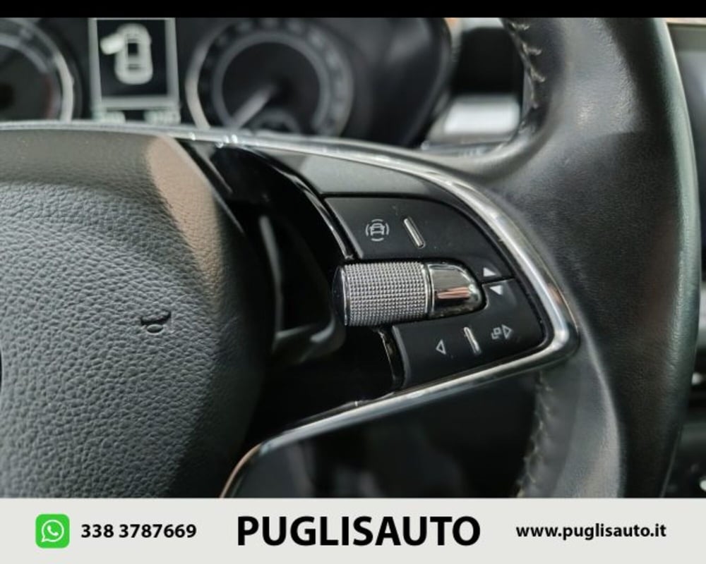 Skoda Fabia usata a Catania (14)